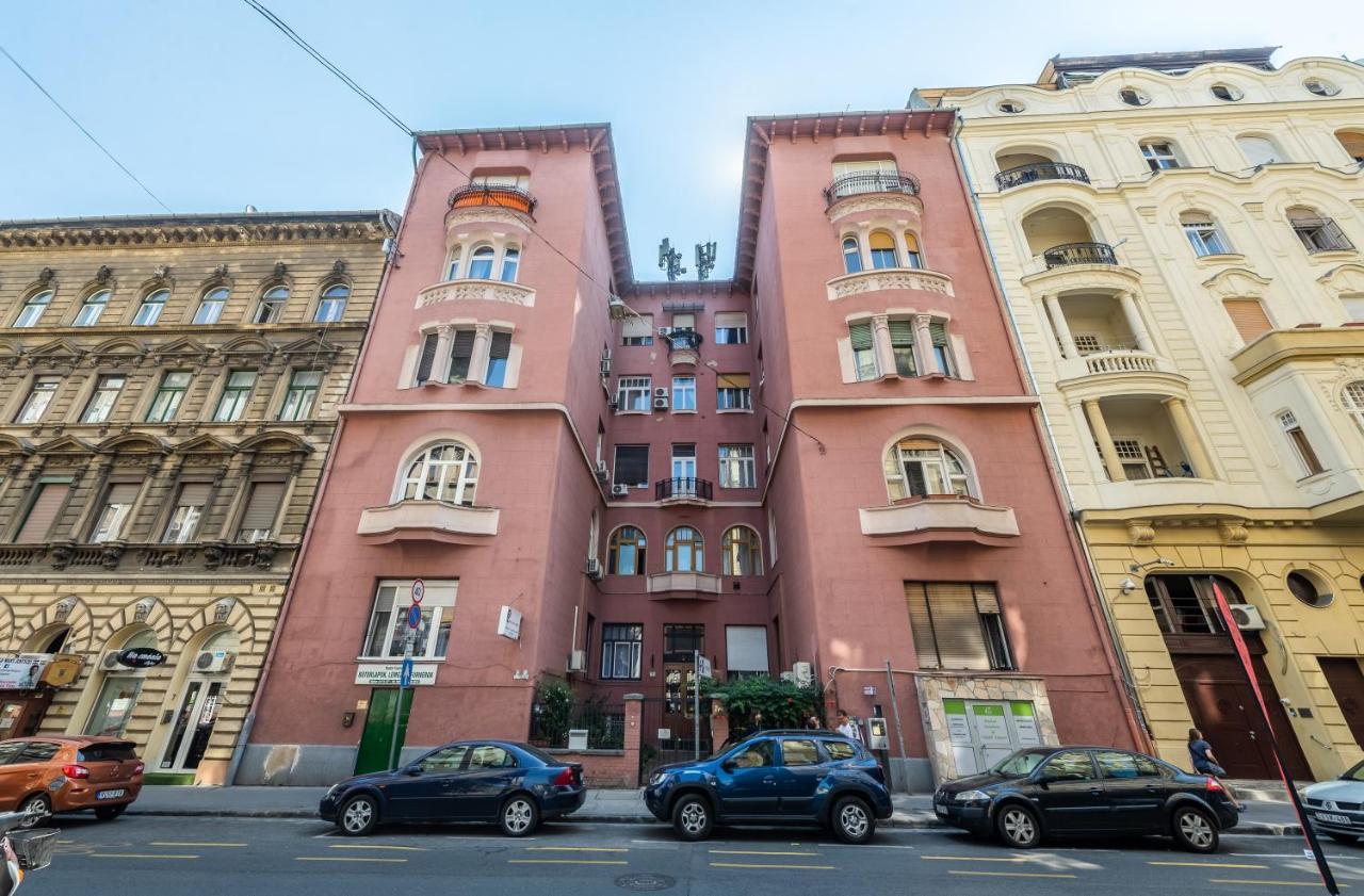 Central Studio Budapesta Exterior foto