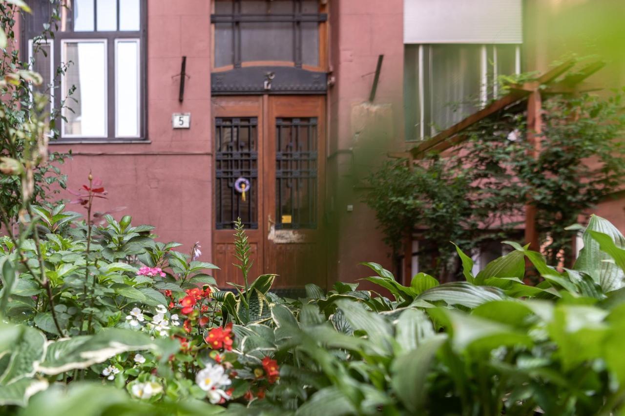 Central Studio Budapesta Exterior foto